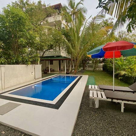 Villa Araliya Hikkaduwa Luaran gambar