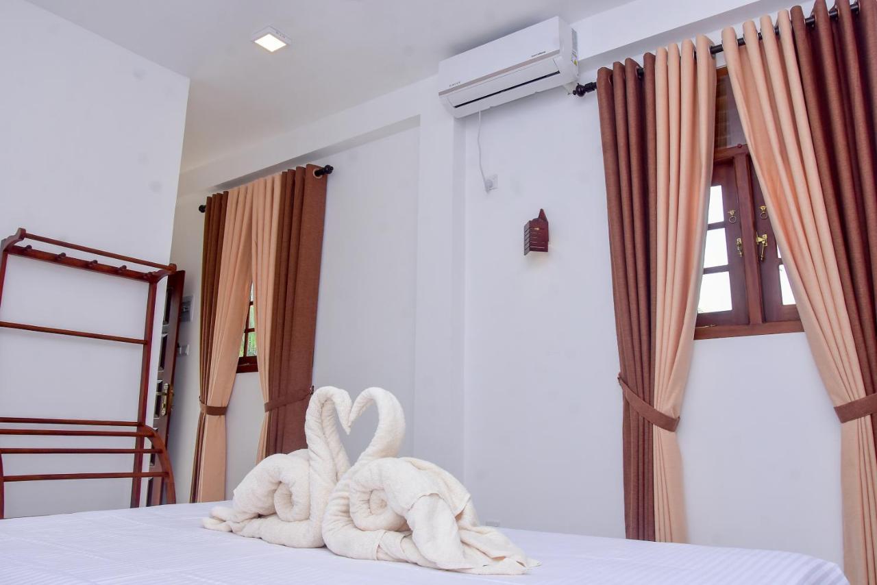 Villa Araliya Hikkaduwa Luaran gambar