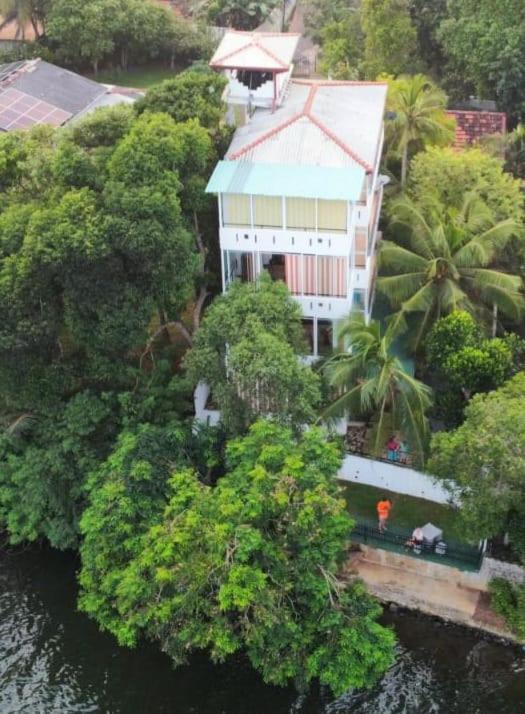 Villa Araliya Hikkaduwa Luaran gambar