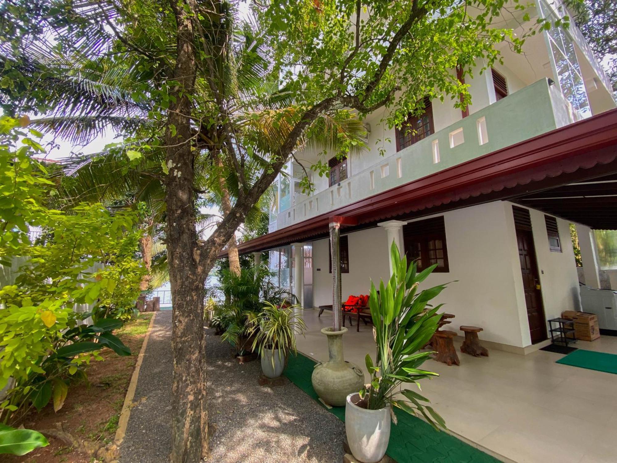 Villa Araliya Hikkaduwa Luaran gambar